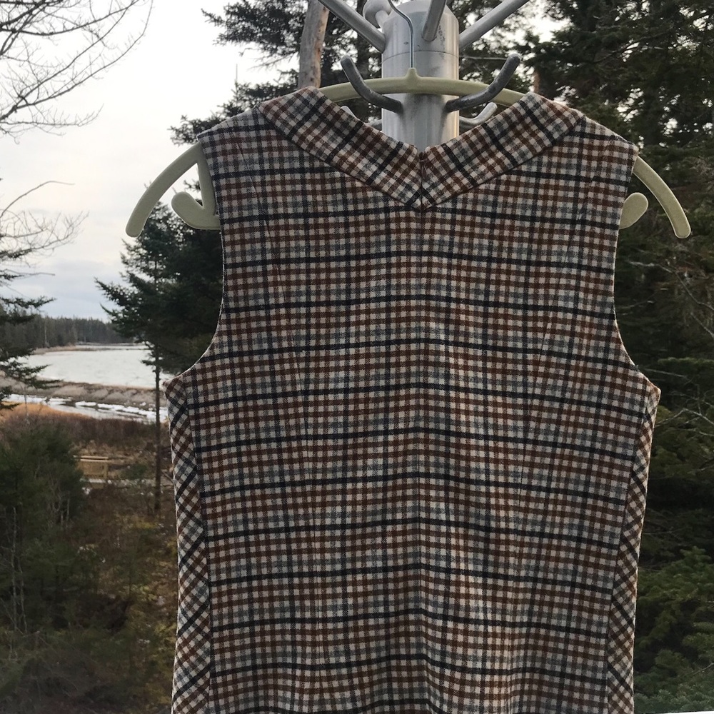 Chic Vintage Dress - Picture 4 of 6